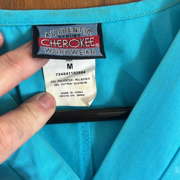 Authentic Cherokee workwear, size, medium Bluish in color - Picture 2 of 5